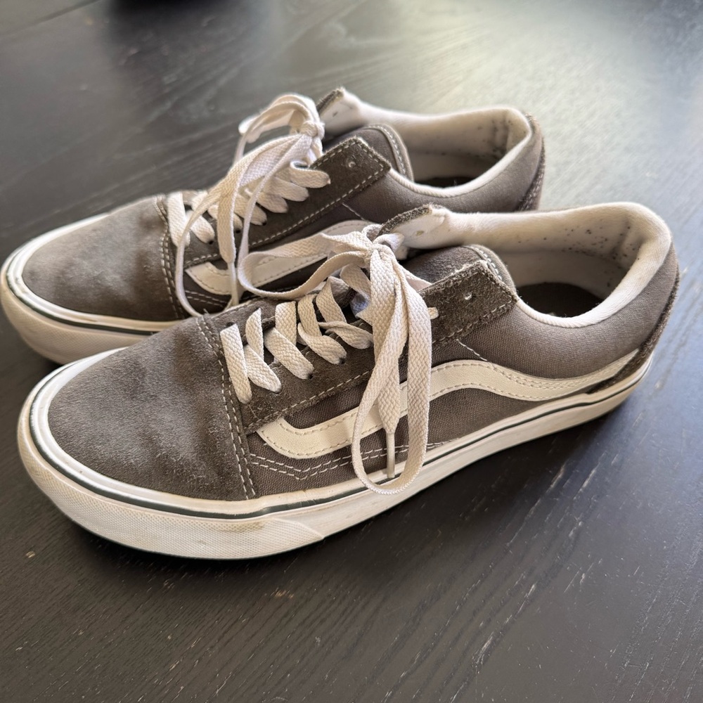 Vans ultra Cush Lite Old Skool Gray suede tennis shoes men’s 6.5 women’s 8